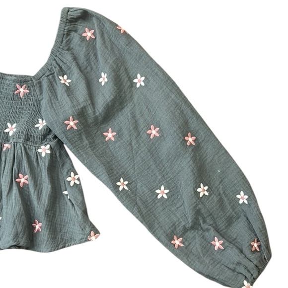 Altar’d State Olivia Embroidered Babydoll Top Green Size Small - Picture 9 of 13